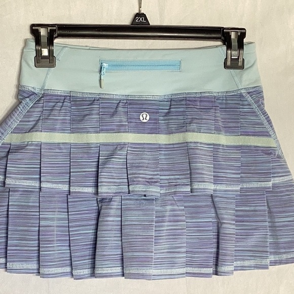 lululemon athletica Dresses & Skirts - Lululemon skirt